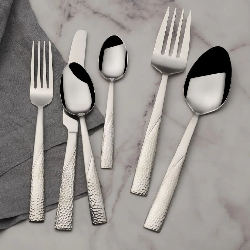 Sets|International® Silver Loring 34 Piece Flatware Set, Service for 8